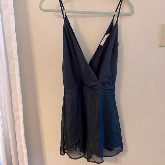 Black Lush romper size medium - Picture 2 of 6